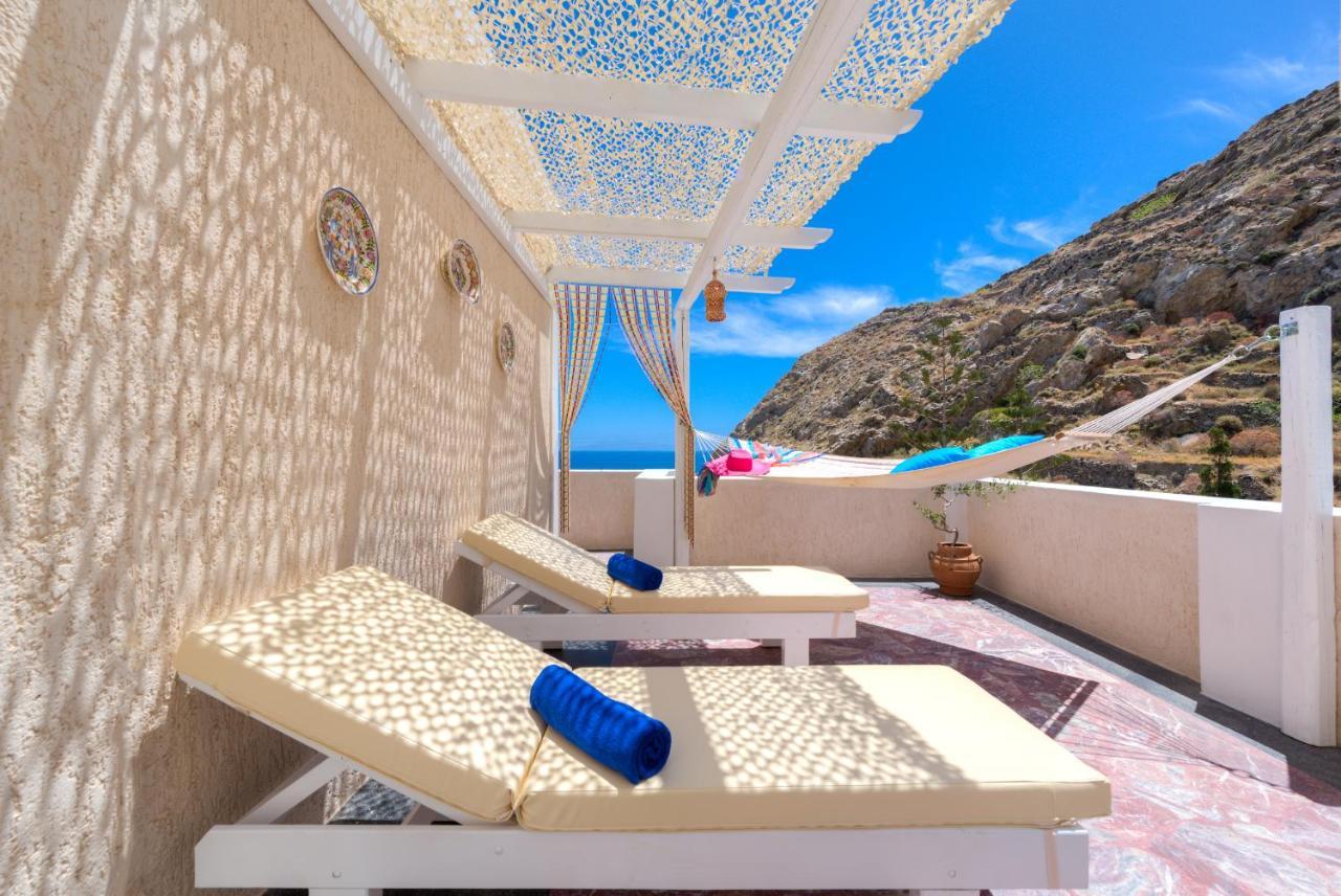 Moschatos Beach House Otel Kamári Dış mekan fotoğraf